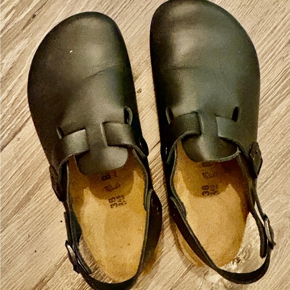 Birkenstock Tokio Super Grip Black Leather Clogs for Work, size 38 (EU), 8 (US) - Picture 3 of 3